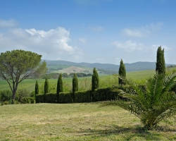 09-hinterer-Garten-mit-Aussicht